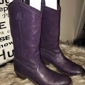 purple frye boots